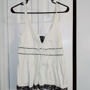 White and black tank top